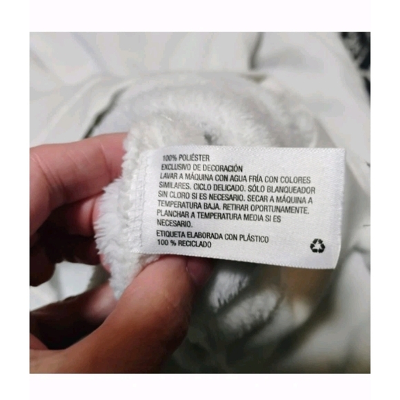 Wondershop Soft White Pajama Top - Picture 6 of 11